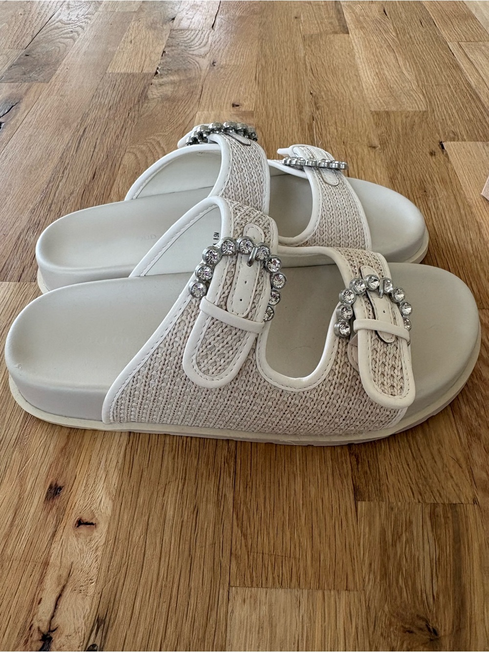 Project cloud Beige Crystal-Buckle Slide Sandals - - Picture 4 of 5